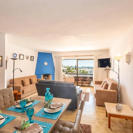 Luna - With A Pool Area With A Lounge Bar Apartment *