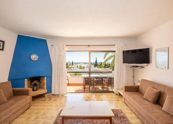 Apartment Luna - With A Pool Area With A Lounge Bar *