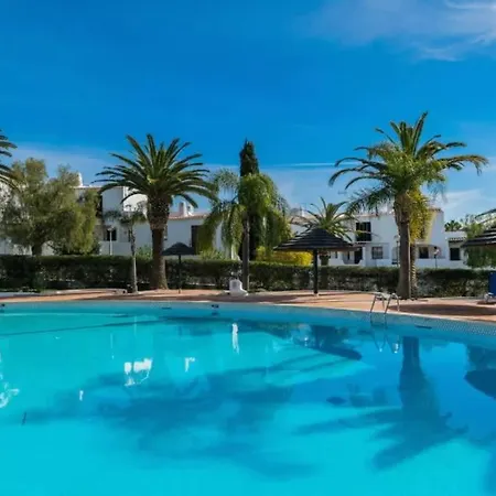 Luna - With A Pool Area With A Lounge Bar * Albufeira
