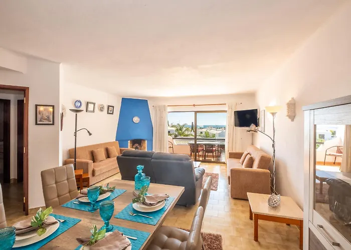 Luna - With A Pool Area With A Lounge Bar Appartement *